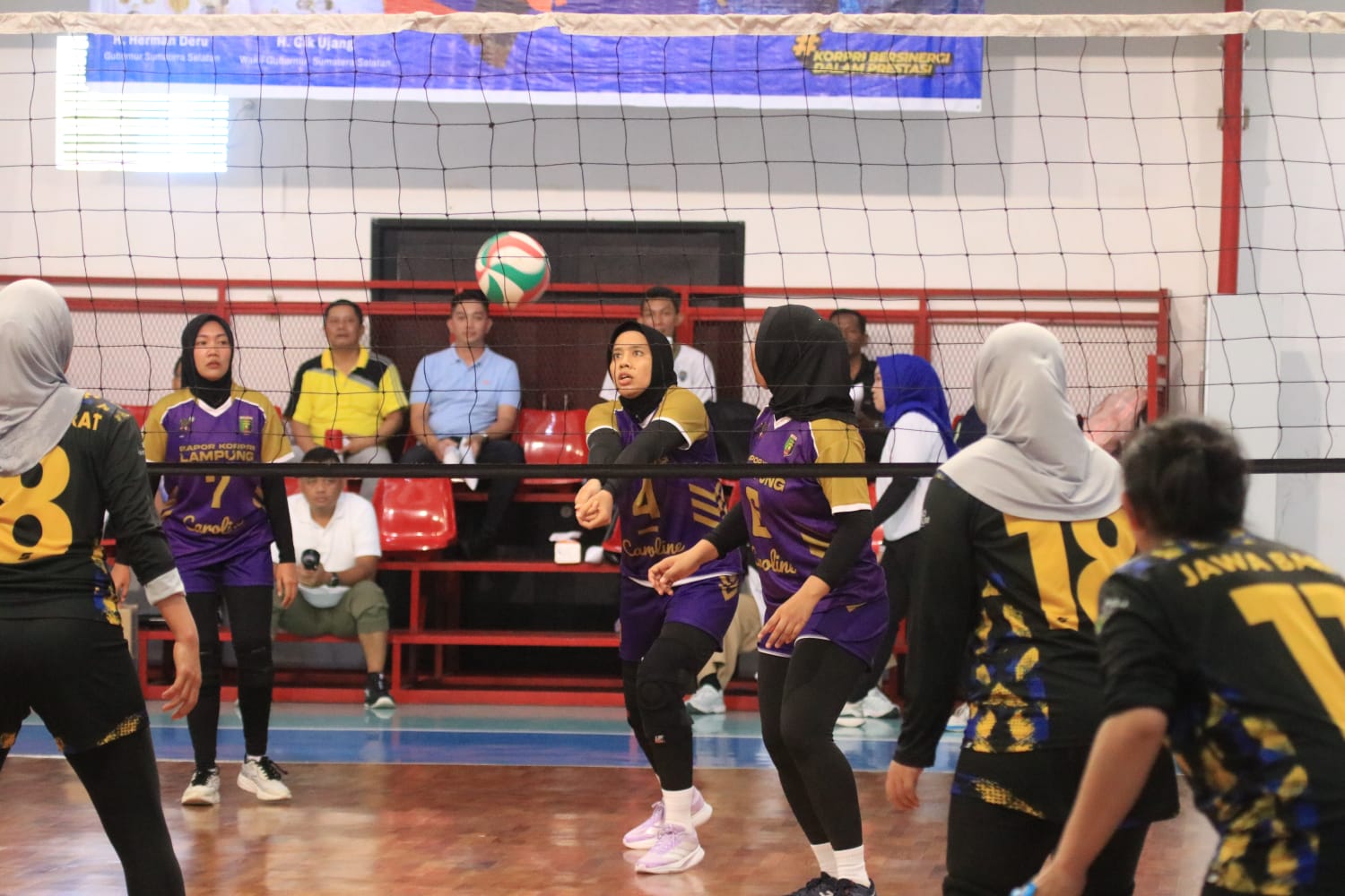 Tim Voli Putri Lampung Melaju ke Babak Delapan Besar Pornas Korpri XVII Palembang